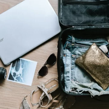 6 Things Cabin Crew Say Help Make Boarding Faster for Everyone