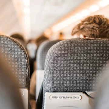 9 Things Seasoned Flyers Do Before Every Overnight Long-Haul Flight