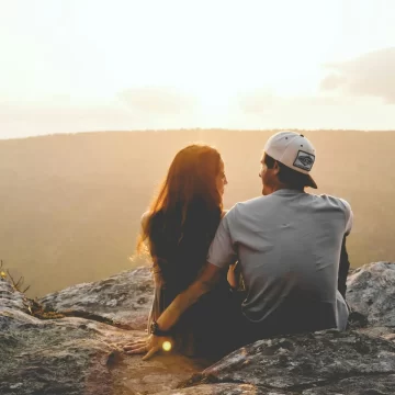 I Asked ChatGPT to Name the 8 Relationship Habits That Can Quietly Push Couples Apart