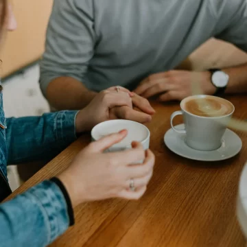 Outdated Dating Advice Some People Still Follow That No Longer Applies