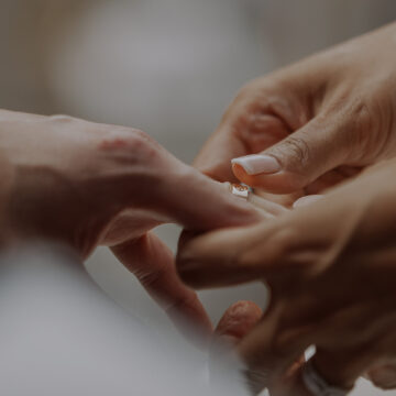 I’ve Officiated 300 Weddings – These Are the 7 Moments Couples Remember Most