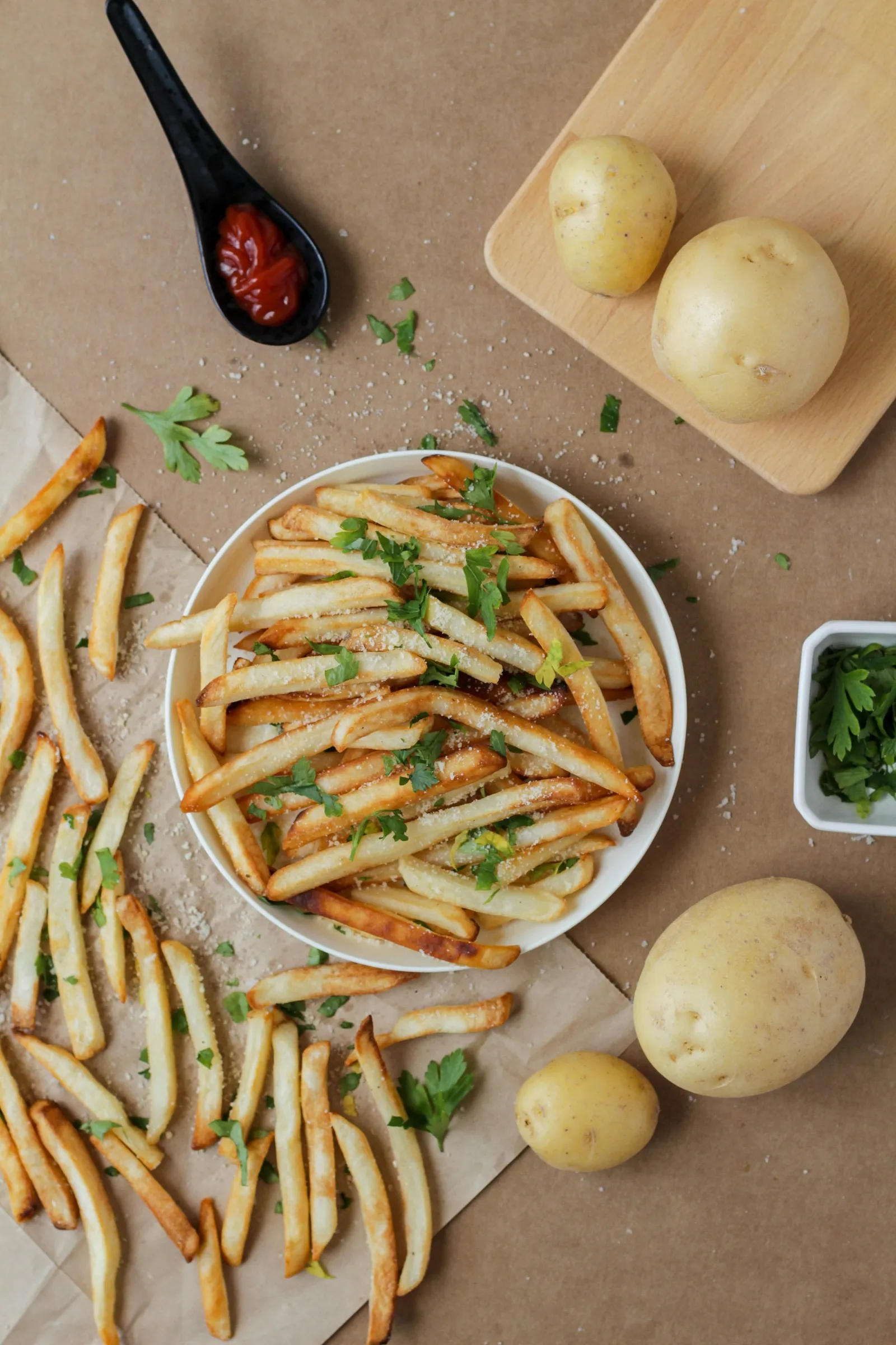 Why Restaurant Fries Taste Different From Homemade, According to Line ...