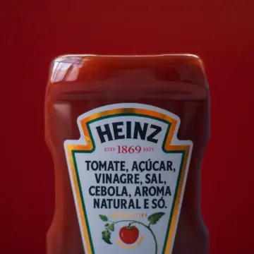 9 Condiments Grandpa Kept on the ’70s Dinner Table – How Many Are in Your Fridge?